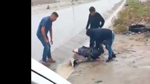 Pervertido en combi de Tijuana
