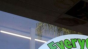 Hay algunos trucos que usan estas tiendas para ganar más, vendiendo muy barato.