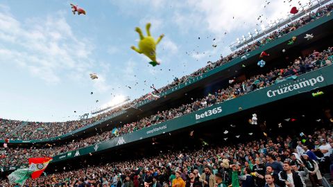 El partido entre el Atlético de Madrid y Betis dejó una hermosa postal que tendrá buenos fines