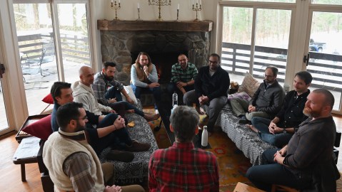 Una reunión del grupo Evryman.