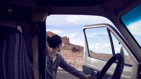 Tips para no sufrir en carretera / Créditos: Nicole Geri vía Unsplash