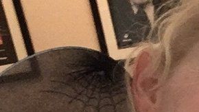 A Jo Daniels le preocupaba perder su carrera y no poder ver crecer a su hija.