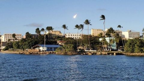 El meteoro se vio desde casi toda la isla, según los reportes.