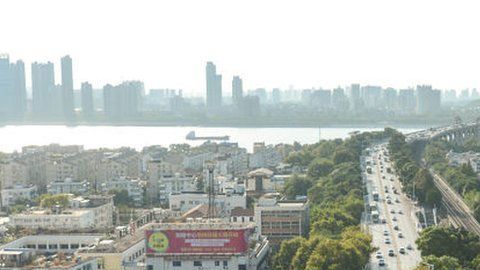 En Wuhan viven 11 millones de personas.