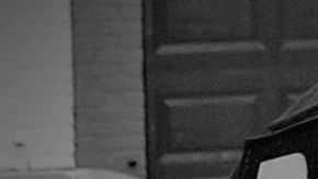 Los oficiales de ICE no pueden detener a una persona sin una orden de aprehensión debidamente firmada por un juez.