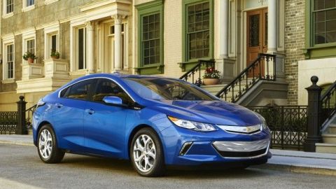Chevrolet Volt gano premio al mejor vehículo en 2011