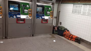 3,400 desamparados están viviendo actualmente en las estaciones del Subway.