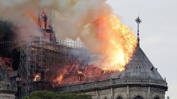 El incendio de la Catedral de Notre Dame el 15 de abril de 2019.