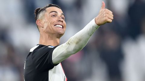 CR7 celebrando uno de sus goles contra el Cagliari.