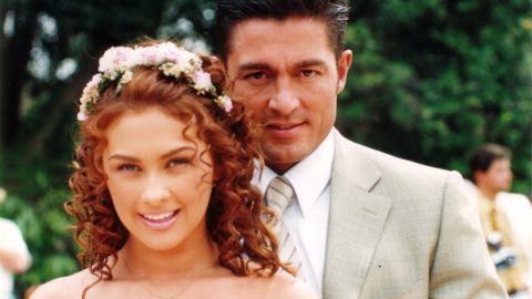 Aracely Arámbula y Fernando Colunga en Abrázame Muy Fuerte.