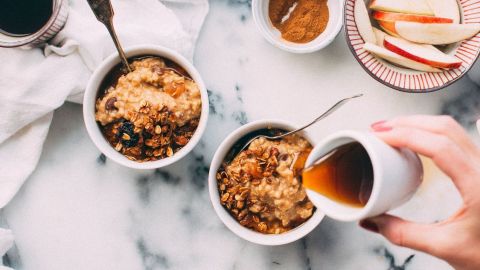 Grandiosos reemplazos de alimentos procesados por opciones saludables y naturales.