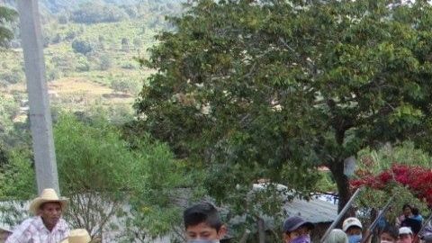 Arman a niños para pelear vs narco