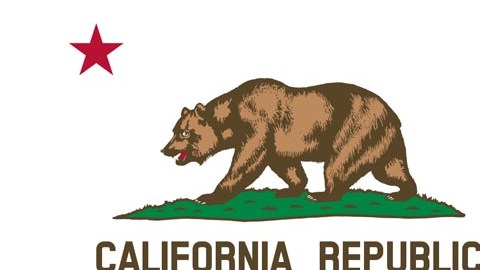 Aumenta la migración de California a Texas.