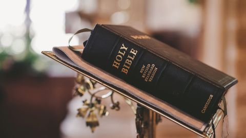 Aparentemente, el pastor no era lo que decía que era.