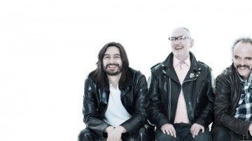 El grupo Caifanes retoma su carrera con fuerza, con gira de conciertos y planes de un nuevo disco.