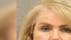 Carolyn Court enfrenta cargos de asesinato.