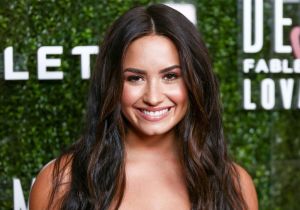 Un beso lésbico en el cine: Demi Lovato reveló cómo descubrió su bisexualidad