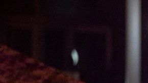 Personal médico transfier a un enfermo al hospital de la Cruz Roja de Wuhan.