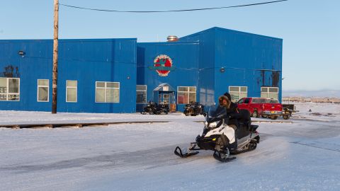 El Censo 2020 comenzó con un acto en la escuela Nelson Island. en Toksook Bay, Alaska.