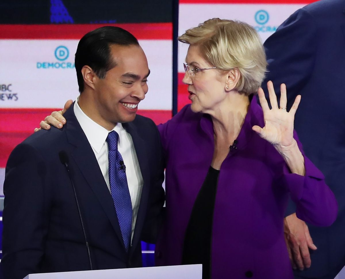 La camaradería entre Castro y Warren se vio durante algunos debates.