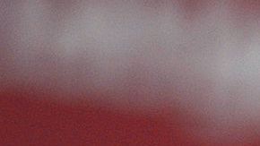 'Chicharito' aun tiene contrato con el Sevilla.