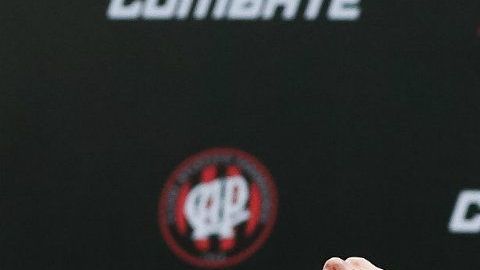 Cris Cyborgya no extraña más UFC y recibió una bienvenida muy cálida en Bellator.