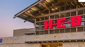 Los supermecados H-E-B.