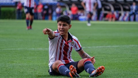 La joven fue vetada del Estadio Akron.