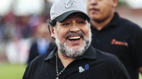 Diego Armando Maradona dirigió a los Dorados de Sinaloa.