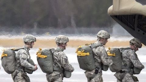 Víctimas de fraude aseguran que, vía mensajes falsos, se convence a las personas que han sido seleccionadas por el Ejército.