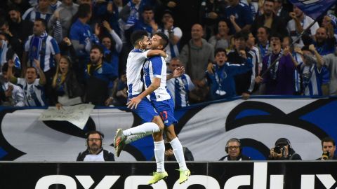 El mexicano fue titular en el cotejo.