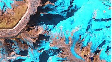 El deshielo del glaciar Kokthang, en Sikkim Himalaya, India, duplica el tamaño del lago.