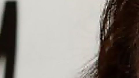 Laura Zapata.