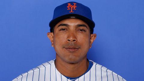 Rojas, de 38 años, es el hijo de Felipe Alou, exmánager de los Expos de Montreal y los Gigantes de San Francisco.