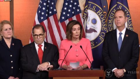 Nancy Pelosi dio a conocer a los gerentes para el juicio político.