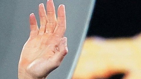 La campanada la dio la estadounidense Coco Gauf, de 15 años que eliminó a Venus Williams.