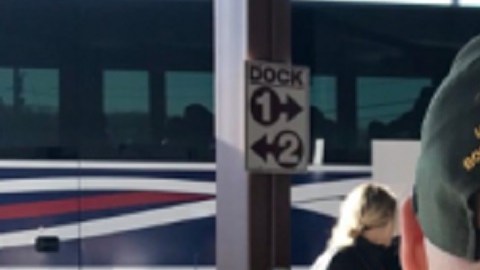 La Patrulla Fronteriza realiza operativos en terminales de autobuses.