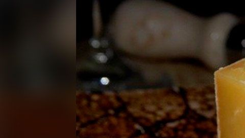 En 2015, la misma empresa logró vender 450 libras de queso añejado por  20 años en sólo 2 días.