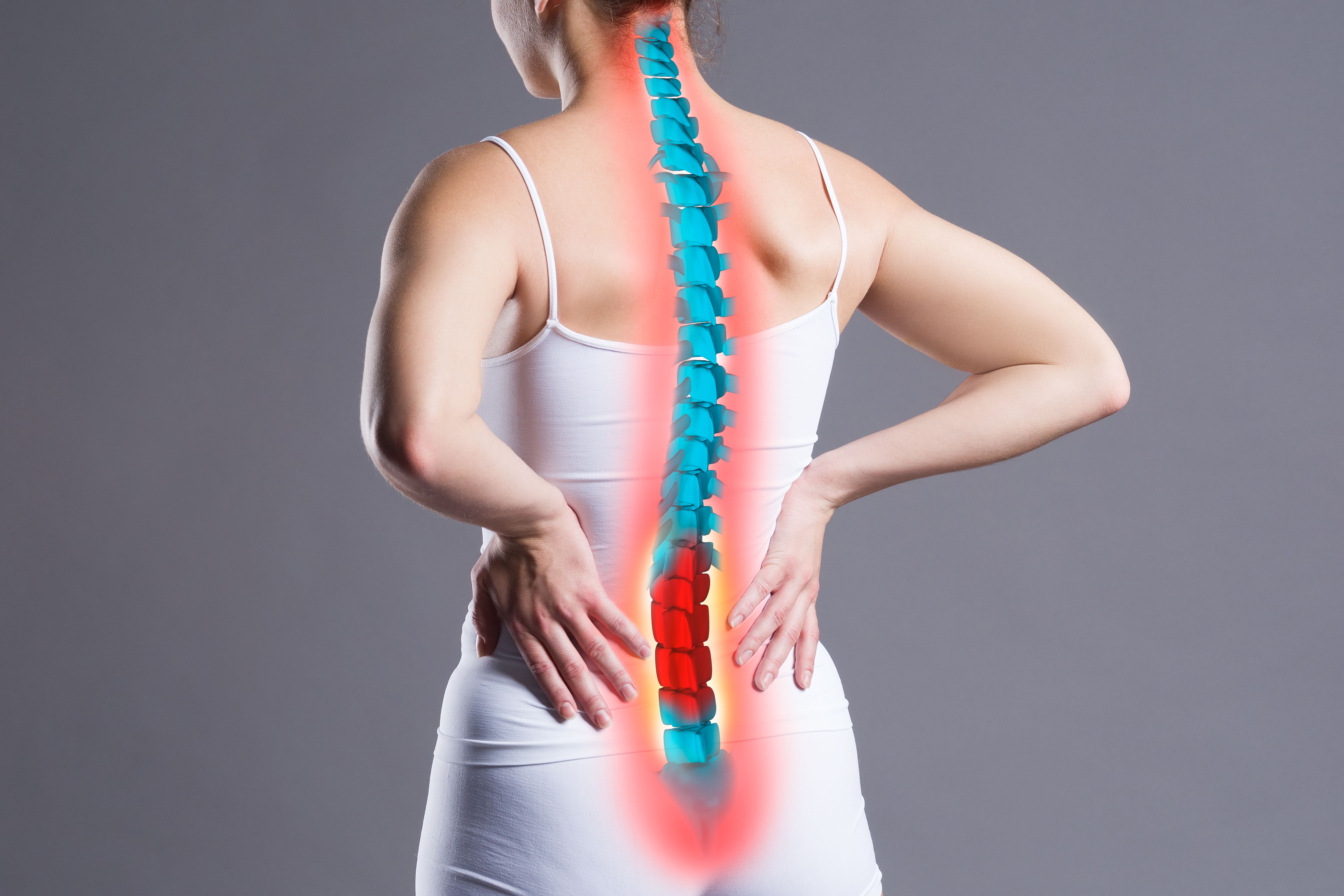 ¿Cómo se realiza la endoscopia de columna para tratar las hernias ...