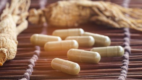 El consumo de ginseng esta indicado para reducir los altos niveles de estrés.