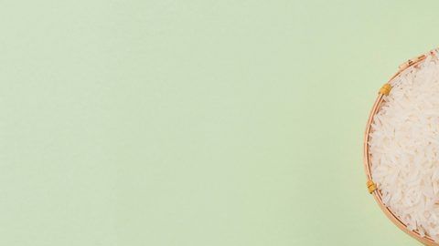 Al agua de arroz se le atribuyen grandes beneficios para la salud intestinal, combate padecimientos digestivos y fortalece al sistema inmune.