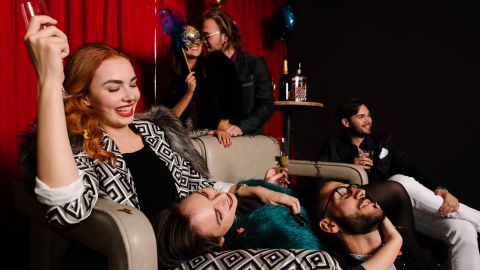 El intercambio de parejas existe desde los años 50 y nació en Estados Unidos./Shutterstock
