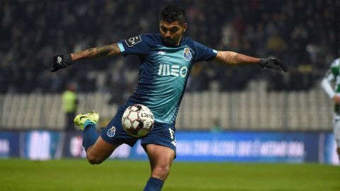 .Jesús Corona lleva varias temporadas jugando en Portugal