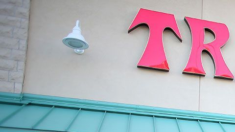 Lograr tener un trabajo en esta tienda podría ser muy beneficioso para tus finanzas personales.