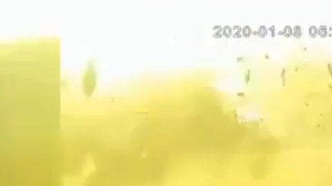 El Gobierno de Irán publicó un video del momento del impacto.