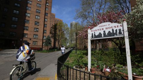 Complejo de vivienda pública en Nueva York (NYCHA).