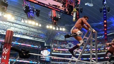 Se ha preparado en el Performance Center para dar grandes batallas en WWE.