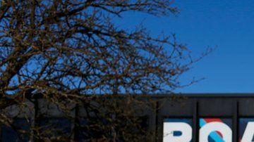 110759338_gettyimages-1198185654