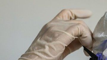 El personal sanitario no puede comer, descansar o usar los baños durante sus turnos de 10 horas. (Imagen genérica).