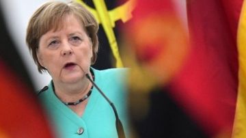 ngela Merkel describió lo sucedido en Turingia como "imperdonable".